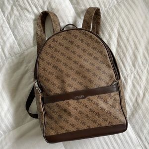 Guess Kevin Logo-Print Backpack